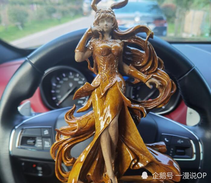 网友晒小舞6款手办,2款有钱买不到,盗版的最吸睛_腾讯新闻