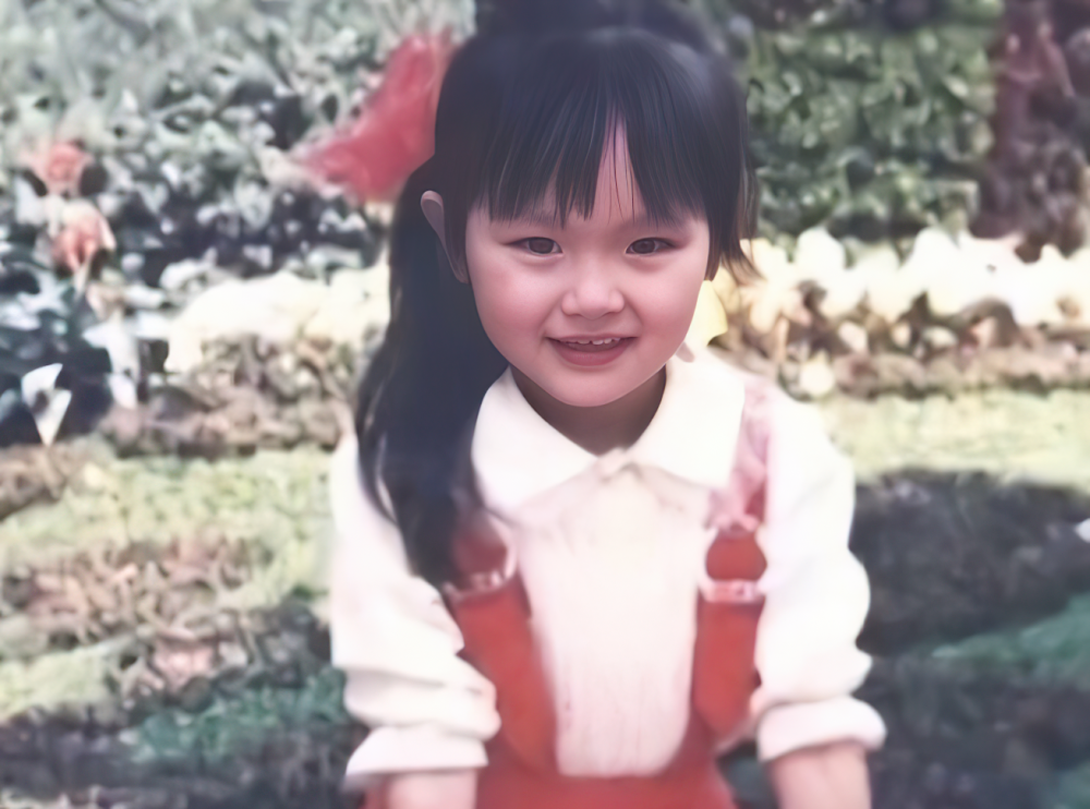 有一种基因遗传叫罗晋女儿,1岁就成甜美女神,像极了童年的唐嫣