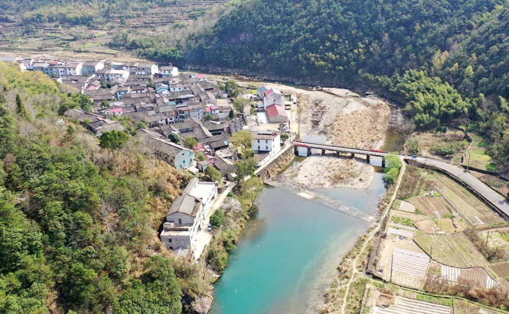 清溪水库淹没区,宁海上叶村,拆迁之前的样子