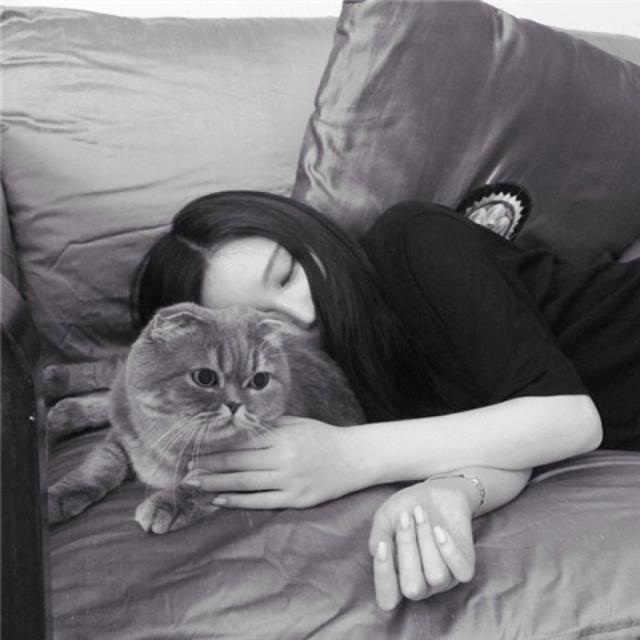 半夜一个人睡不着看的伤感句子,让人心如刀割