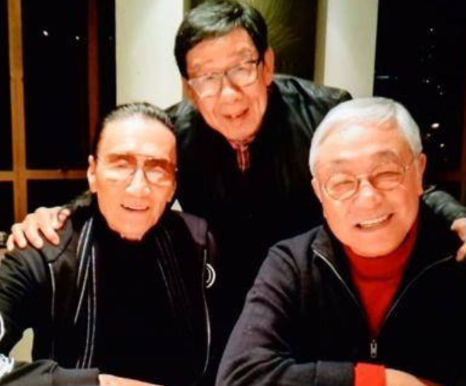 86岁曾江拄拐杖现身,被谢贤掌掴6年后,公开寻找对方破