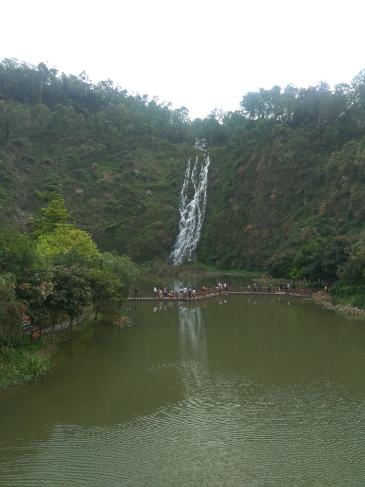 水濂山森林公园位于东莞市南城区水濂