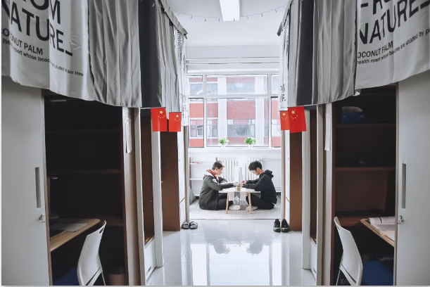 兰州大学宿舍怎么样慕了