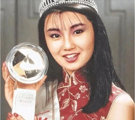 张曼玉38年前泳装照曝光岁月从不败美人