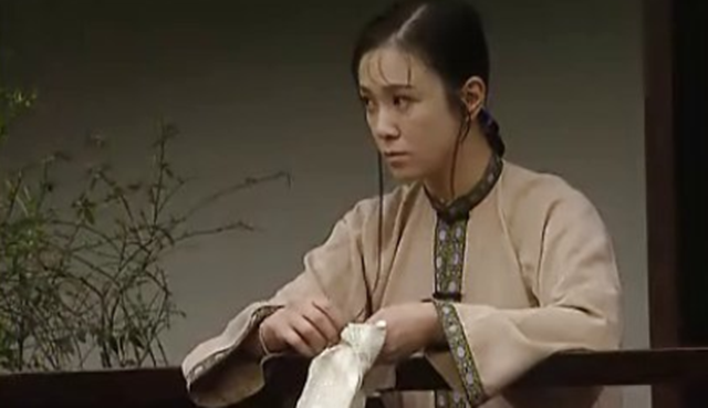 晚清首富胡雪岩看上妙龄少女,七千两买下做妾,次日给两万改嫁
