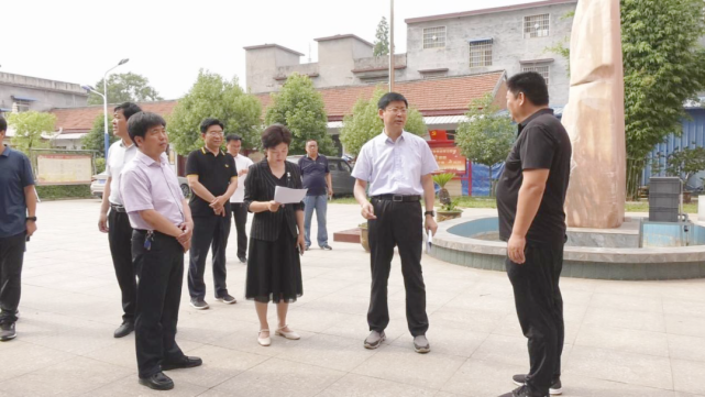 6月1日,社旗县长张荣印带队督查指导社旗县省级文明城市创建工作.