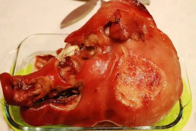 那么以上这三种猪头肉呢,就是小编今天给大家推荐的非常不适合我们去