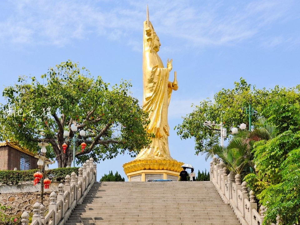 夏日游番禺莲花山推荐这几处景点见证世界第一高的箔金观音像