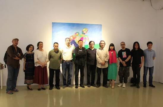 广东女孩李然,留学邂逅比利时王子,如今成欧洲首位中国王妃