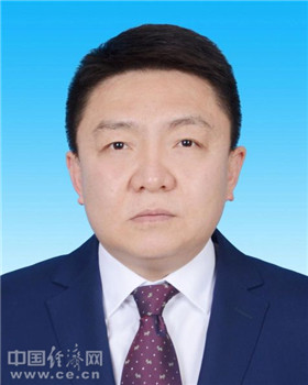 康志刚任包头市委常委,市纪委书记(简历)