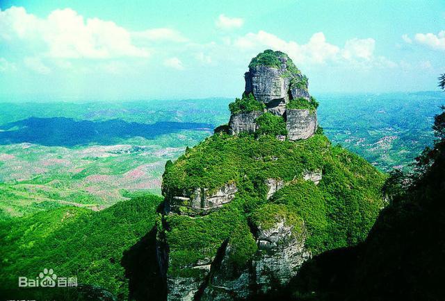 龙川县素有"岭南古城"之称,风景优美,有多个名胜古迹