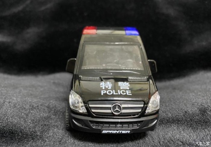 奔驰sprinter警车汽车模型在此浅谈