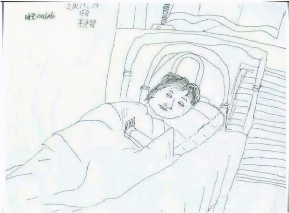 小学生画母亲"睡姿"走红,画得太过于形象,妈妈却难以接受