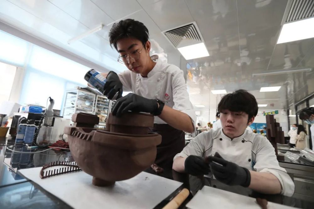 北京轻工技师学院"王牌专业",如何培养"王牌烘焙学员"