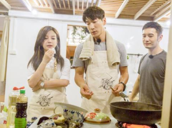 黄晓明再当店长,龚俊 丁真疑加盟, 中餐厅5 能大爆吗