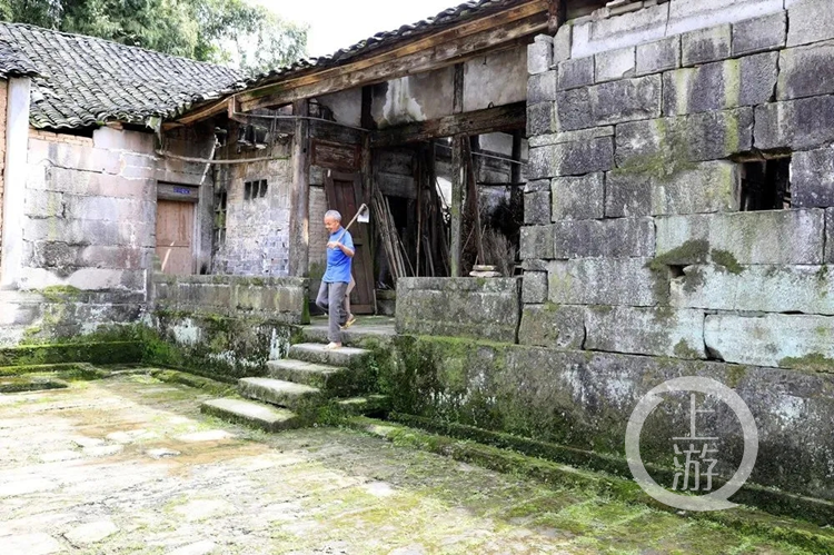 中山东区户籍人口子女_中山东区