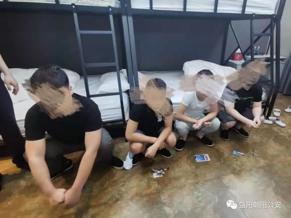 益阳市公安局朝阳分局刑侦大队捣毁一帮助信息网络犯罪团伙,抓获犯罪