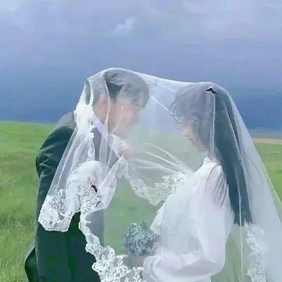 穿婚纱情侣头像图片2张_2021婚纱风格情头真人一男一女