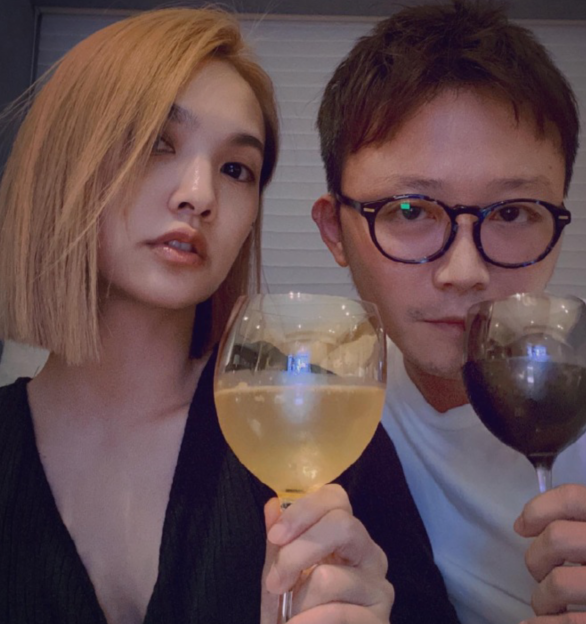李荣浩卡点为妻子庆生,杨丞琳晒美照,陈妍希王心凌等4