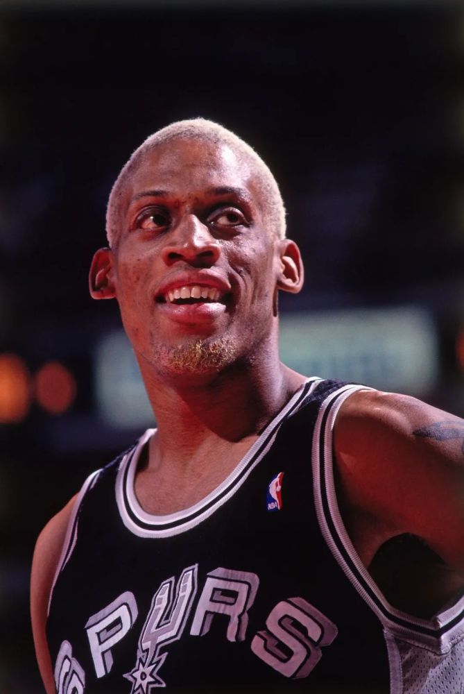 【nba头像壁纸】大虫罗德曼百变发型,顽皮可爱就是我