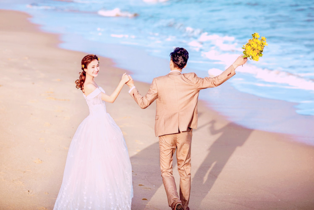 玫瑰海岸拍婚纱照_玫瑰图片唯美