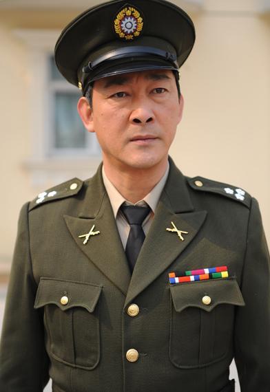 梦回往昔，梦见自己死去的父亲活过来的深层含义与心理解析