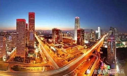 山西经济总量多少亿_山西经济管理干部学院