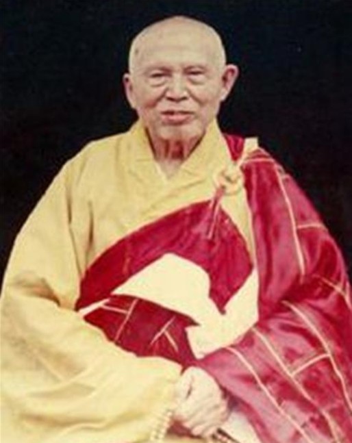 已经成为馨扬法师的杨道明面对一个崭新的中国,杨道明和钟循仁是开心