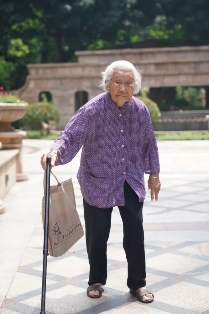103岁的陈婆婆,年轻时可以赶着大水牛犁地|清远百岁老人(76)