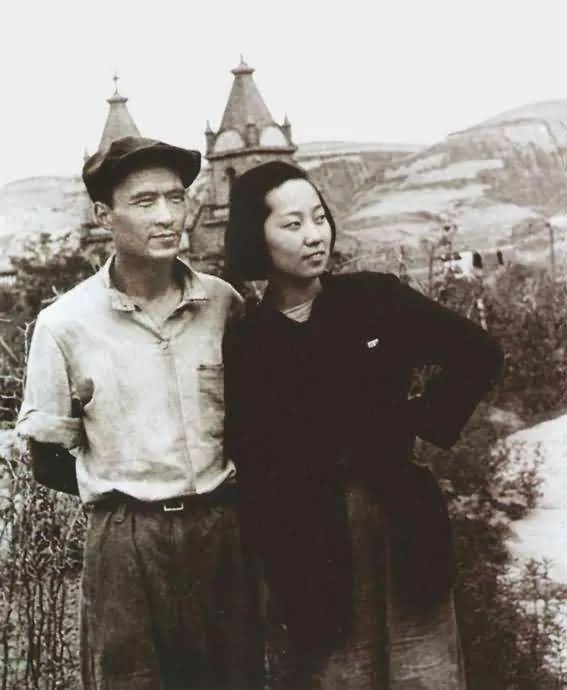 你那火红的名字,叫于蓝!