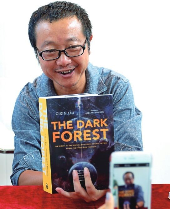 《死神永生》再获雨果奖提名,《三体》舞台剧