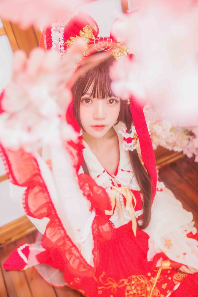 《东方project》红樱桃博丽灵梦超还原萝莉风cosplay