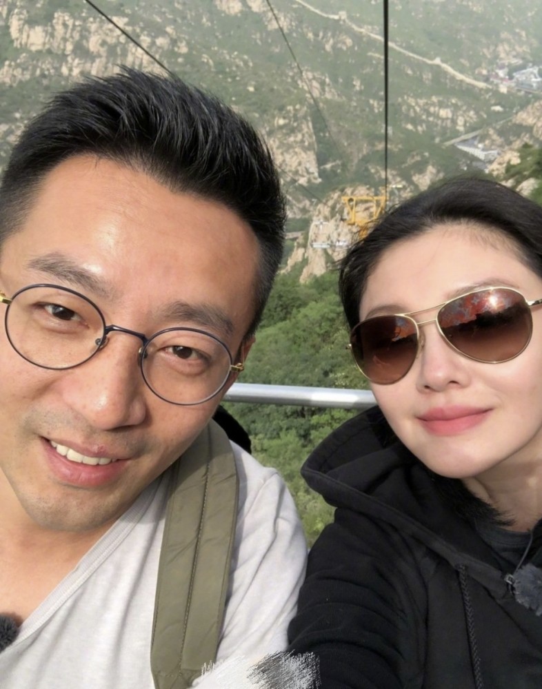 台媒曝汪小菲大s离婚汪小菲称对于离婚传闻不知情