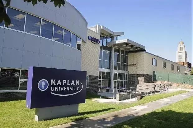 新加坡kaplan学院设立优异学生奖学金计划,鼓励更多学生勤奋学习