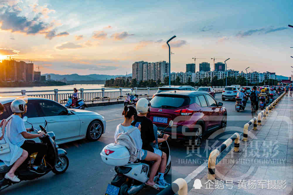 江西赣州人口普查时间_江西赣州地图(2)