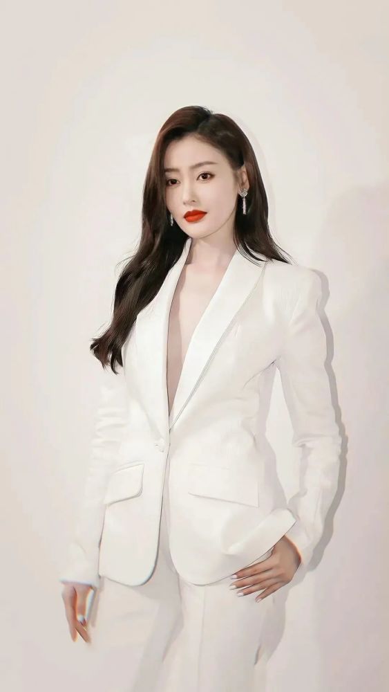 白领深v真空张天爱也太可了吧