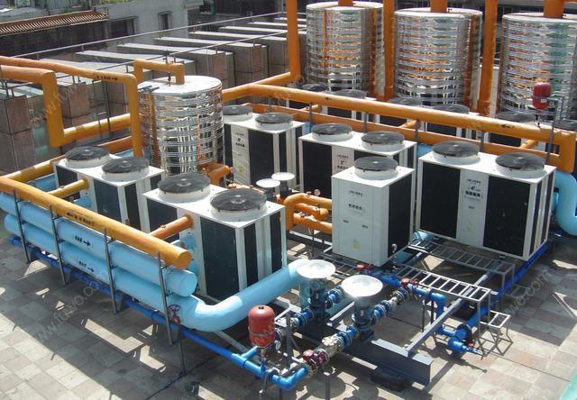 暖通工作原理区别:空气源热泵二联供与三联供