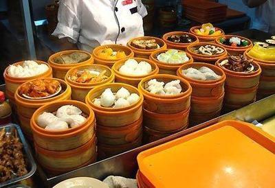 上海十大特色美食街推荐仙霞路美食街低音号语音导游