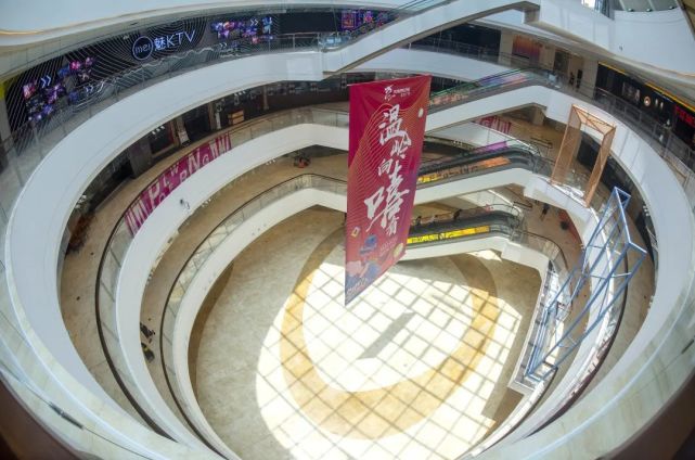 提前探店温岭人心心念念的宝龙广场!逛吃逛
