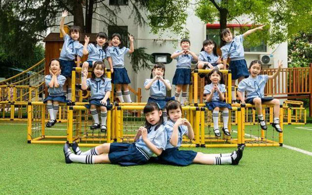 幼儿园毕业照各种创意造型惊艳亮相萌翻了众人