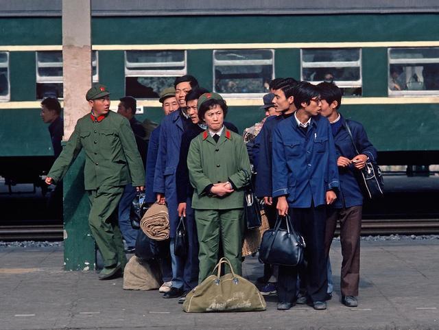70年代的彩色老照片,中国各大城市都有