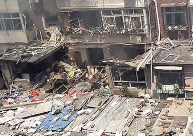 2015年天津港爆炸事故始末:165人遇难,99人都是消防员