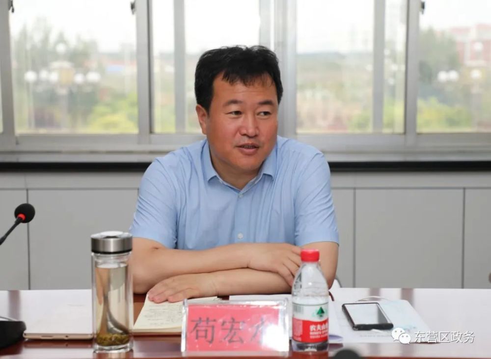 苟宏水到牛庄镇调研