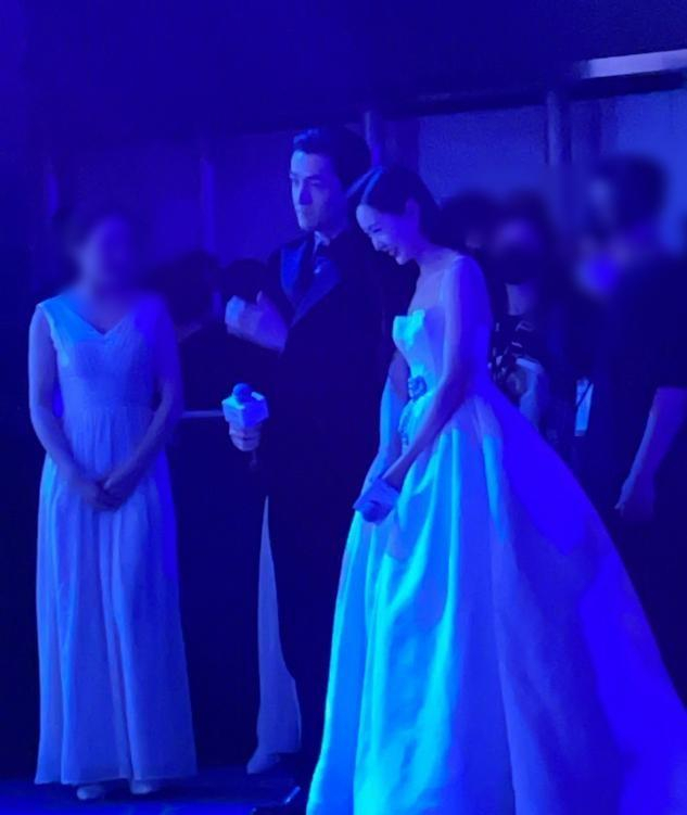 伪装者婚纱照_伪装者胡歌宋轶婚纱照(2)