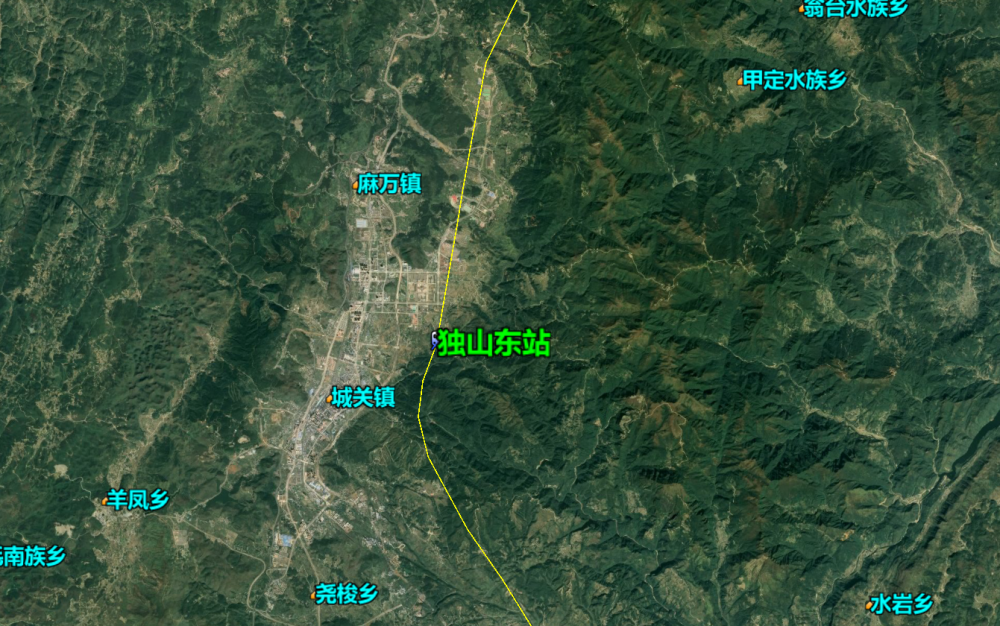 距离下一站独山东站大约40公里,估计用时7分钟.