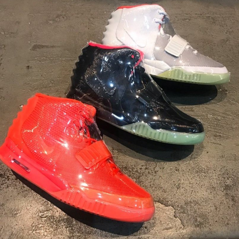 nike yeezy 1,nike yeezy 1 红椰子 2014 年时 nike 为 kanye west 的 air yeezy 推出了一款"red
