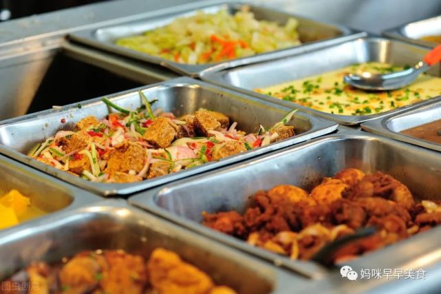 大学食堂的特色菜,大厨们真是"煞费苦心",网友:都是逼