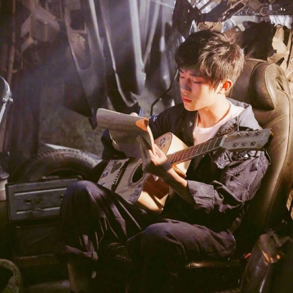 tfboys头像合集和三人合照哦