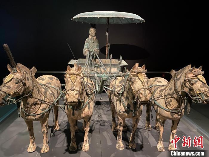 兵马俑等161件(套)文物亮相长沙 重现大秦风范
