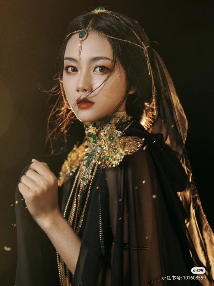 异域风情少女写真